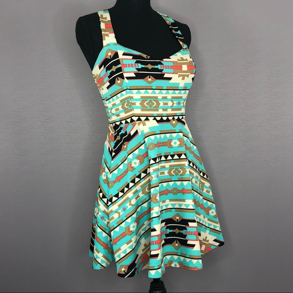 Southwest Flair Sundress. Criss Cross Back. Geometric design. SZ S